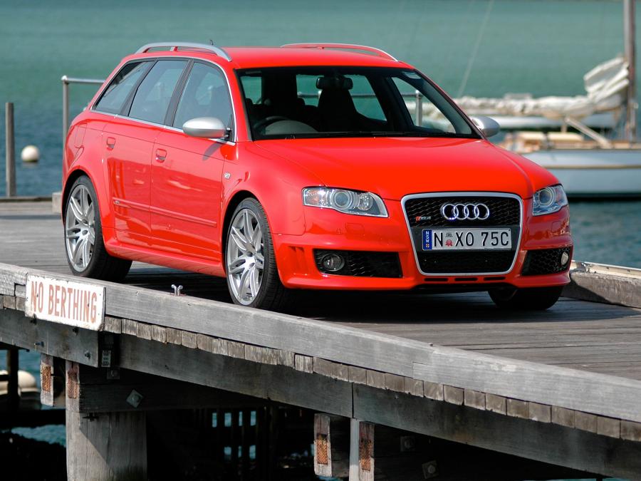  Audi RS4 Avant (B7, 8E) 2006 года  (AU) (фото 12 из 14)